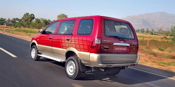 Best Pathankot Taxi Booking Service
